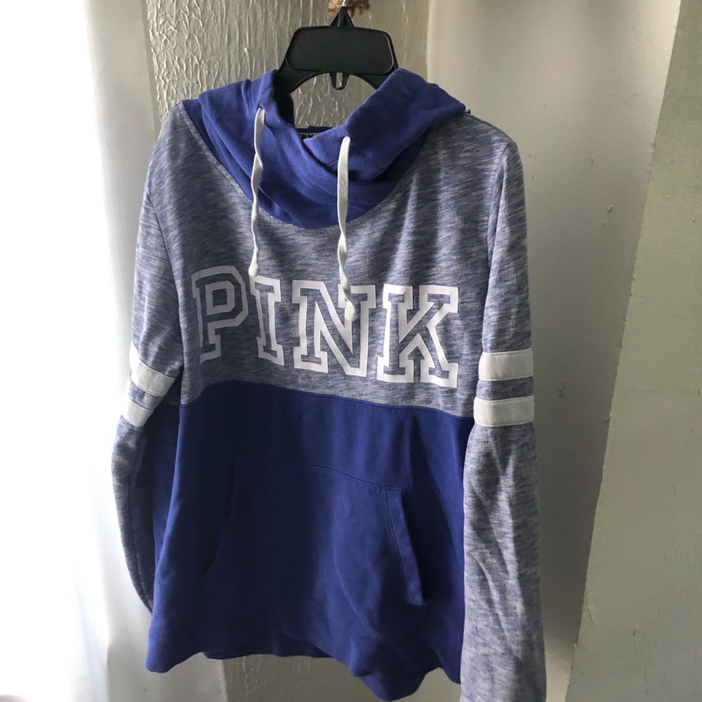 VS pink sweatshirt hoodie size medium